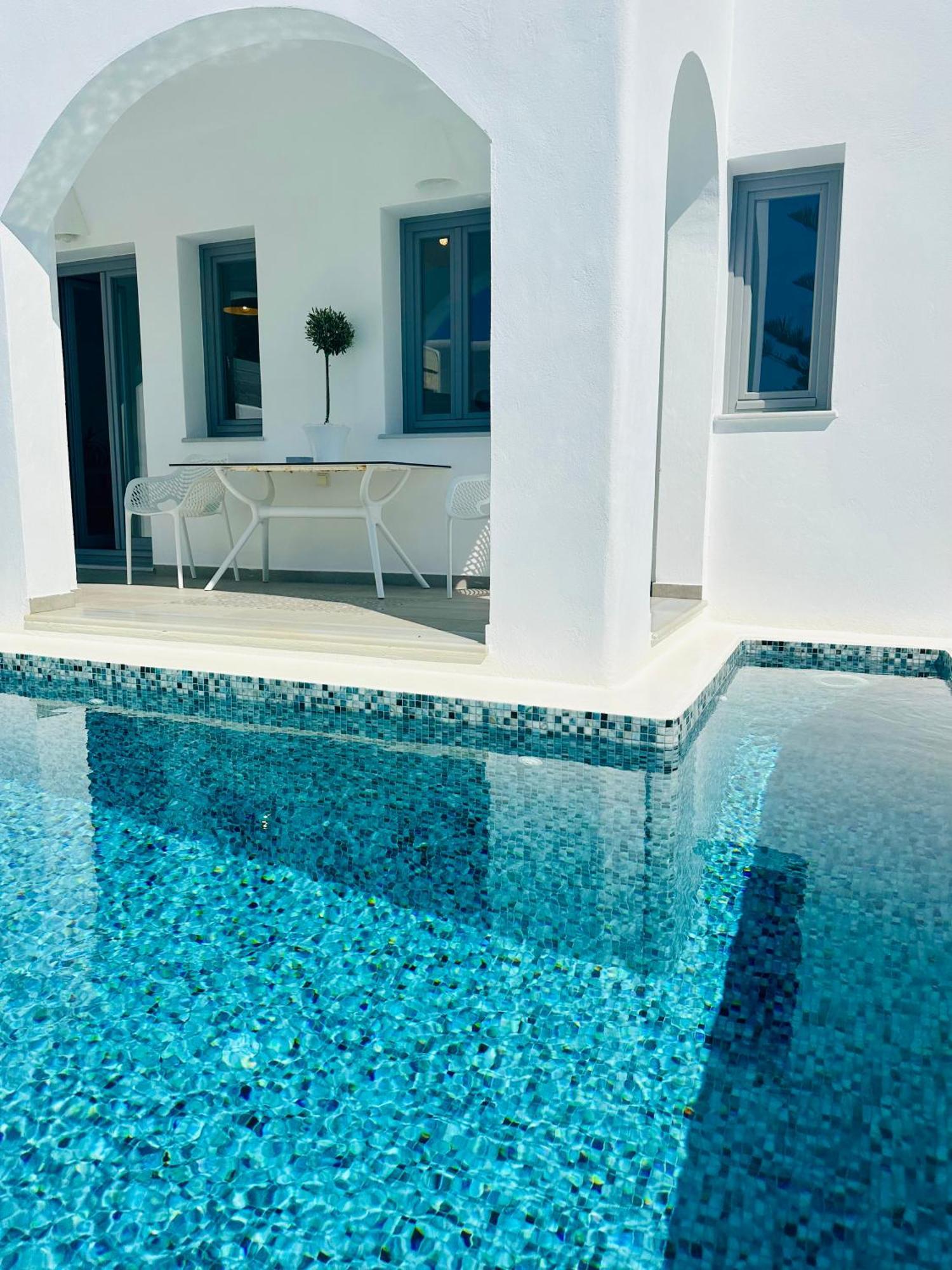 White Harmony Suites Megalochori  Exterior foto