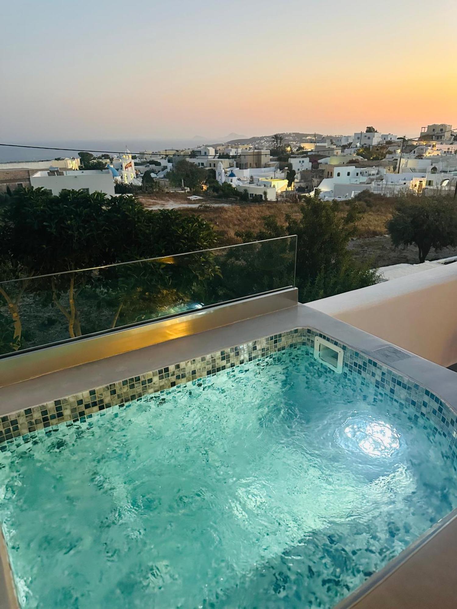 White Harmony Suites Megalochori  Exterior foto